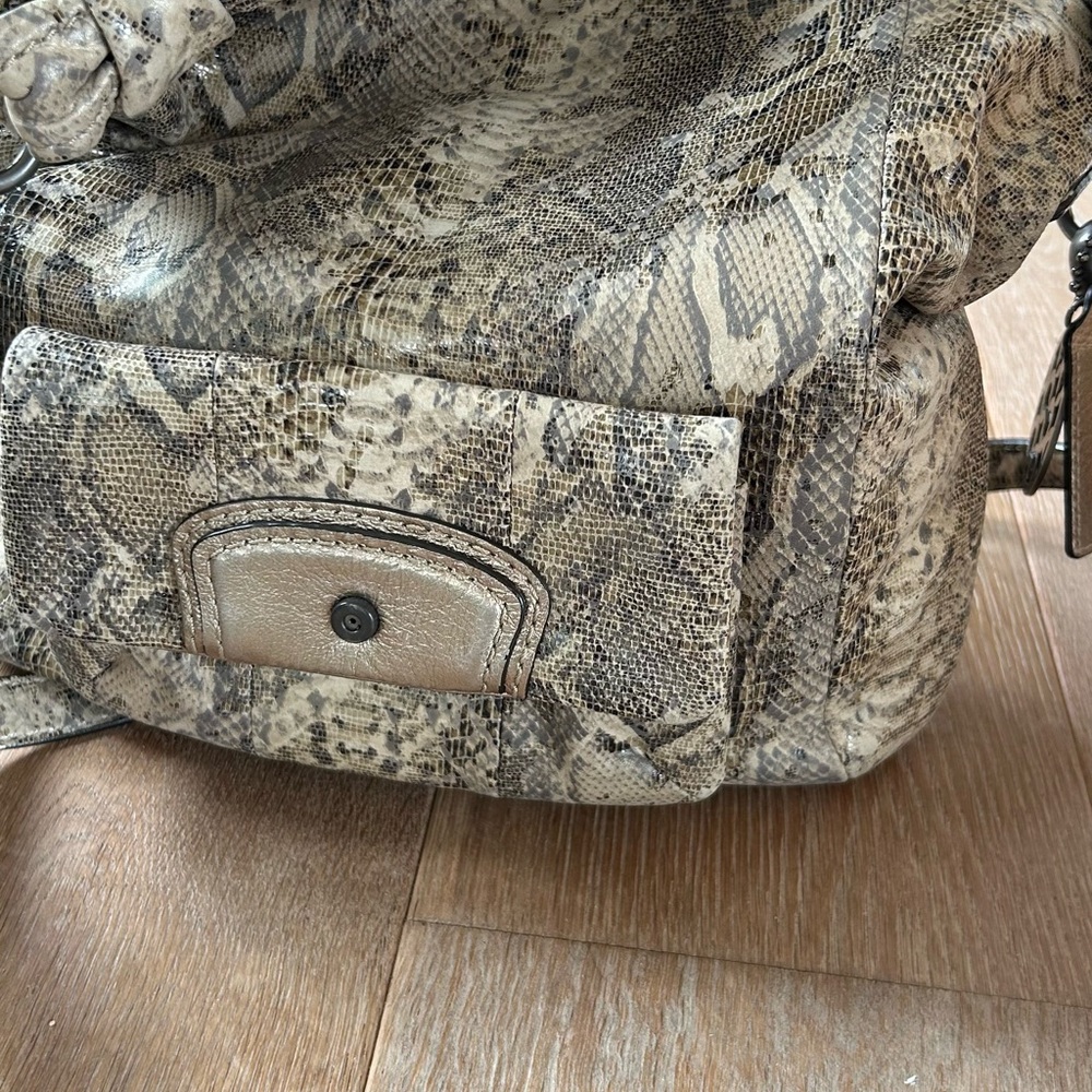 Coach Poppy python messenger bag - Picture 3 of 7